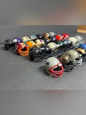 Riddell NFL Mini Micro Football Helmet Lot 28 of 32 Teams 2011 NICE
